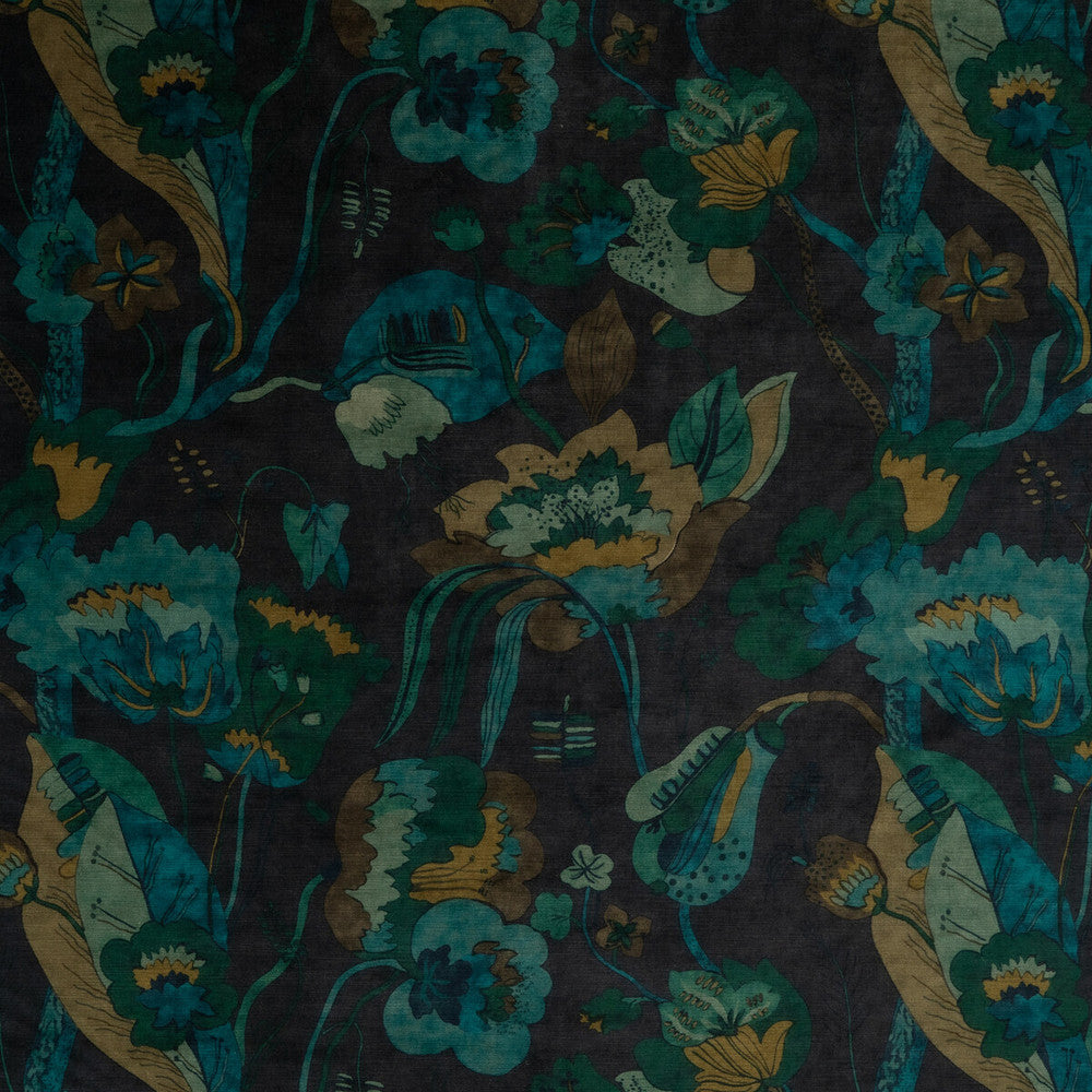 California Velvet Indigo/Teal by G P & J Baker Fabric G P & J Baker Fabric California Velvet Indigo/TealFabric SIGNATURE VELVETS VISCOSE - 60%;COTTON - 30%;POLYESTER - 10% Italy </p><p>Repeat: H: 26.989, V: 28.368 53.978 - Fabric Carolina -