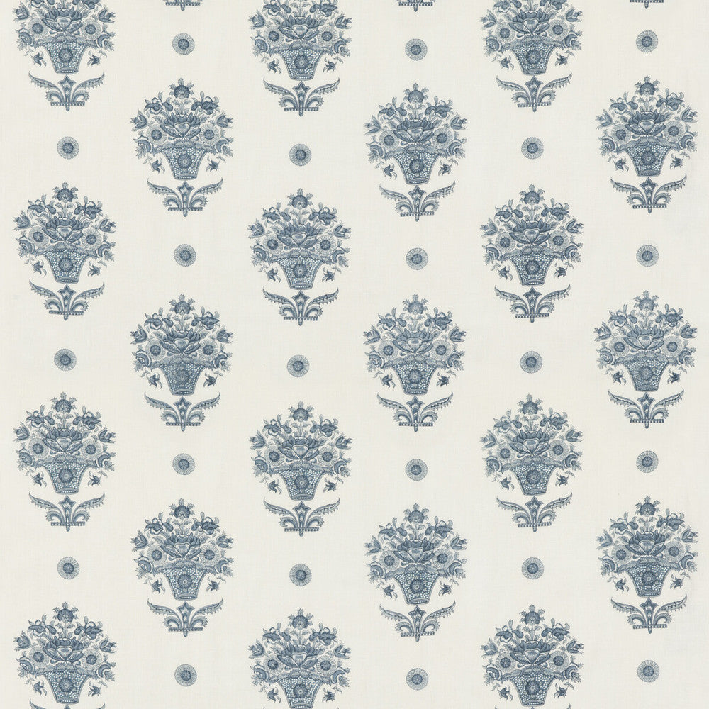 Pondicherry Indigo by G P & J Baker Fabric G P & J Baker Fabric Pondicherry IndigoFabric PORTOBELLO LINEN - 100% India </p><p>Repeat: H: 17.336, V: 15.76 52.008 - Fabric Carolina -