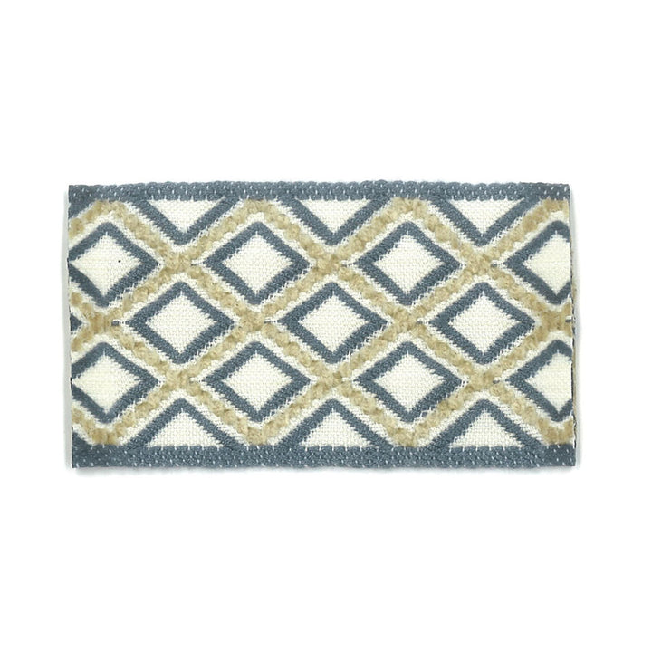Cooke 4 Delft by Stout Trim Stout Trim Cooke 4 DelftTrim NEW WORLD TRIM VOLUME II FRANCE </p><p>Repeat: H: 1.000, V: 0.000 1.88 in - Fabric Carolina -
