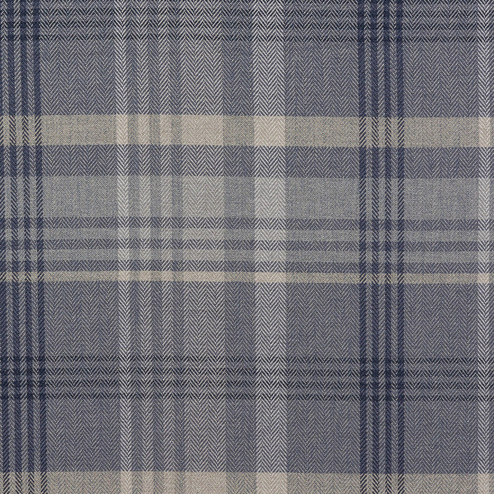 Dayglow 2 Wedgewood by Marcus William Fabric Marcus William Fabric Dayglow 2 WedgewoodFabric PS/MARCUS WILLIAM FOUNTAINEBLEAU TURKEY </p><p>Repeat: H: 13.750, V: 13.750 54 in - Fabric Carolina -