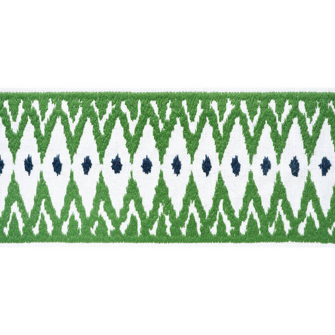 Delmont Tape Kelly E12050 by Thibaut Fabric Thibaut Fabric Delmont Tape Kelly E12050Fabric Tapes & Trims Volume 2 40% Linen, 30% Cotton, 30% Poly INDIA </p><p>Repeat: V: 4.5 4 - Fabric Carolina -