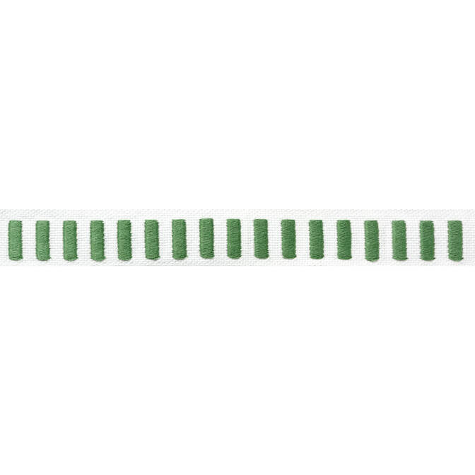 Dash Tape Kelly on White E12137 by Thibaut Fabric Thibaut Fabric Dash Tape Kelly on White E12137Fabric Tapes & Trims Volume 2 90% Cotton, 10% Polyester INDIA </p><p>Repeat: V: 0.5 1 - Fabric Carolina -