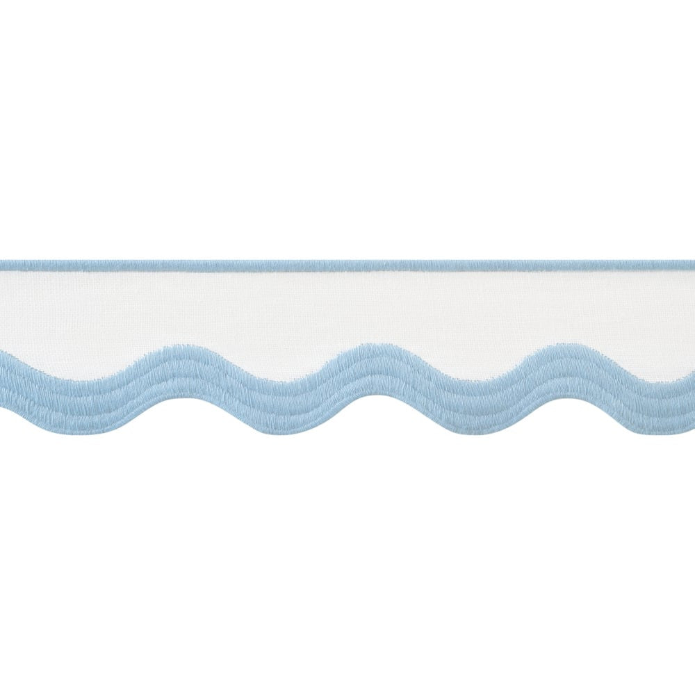 Wave Tape Powder on White E12332 by Thibaut Trim Thibaut Trim Wave Tape Powder on White E12332Trim 90% Linen, 10% Polyester U.S.A </p><p>Repeat: H: , V: 2.12 in  (5.38 cm) - Fabric Carolina -