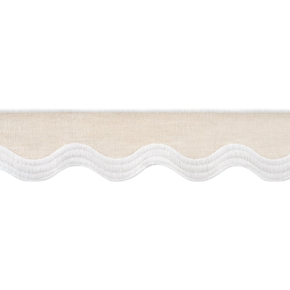 Wave Tape White on Linen E12335 by Thibaut Trim Thibaut Trim Wave Tape White on Linen E12335Trim 90% Linen, 10% Polyester U.S.A </p><p>Repeat: H: , V: 2.12 in  (5.38 cm) - Fabric Carolina -
