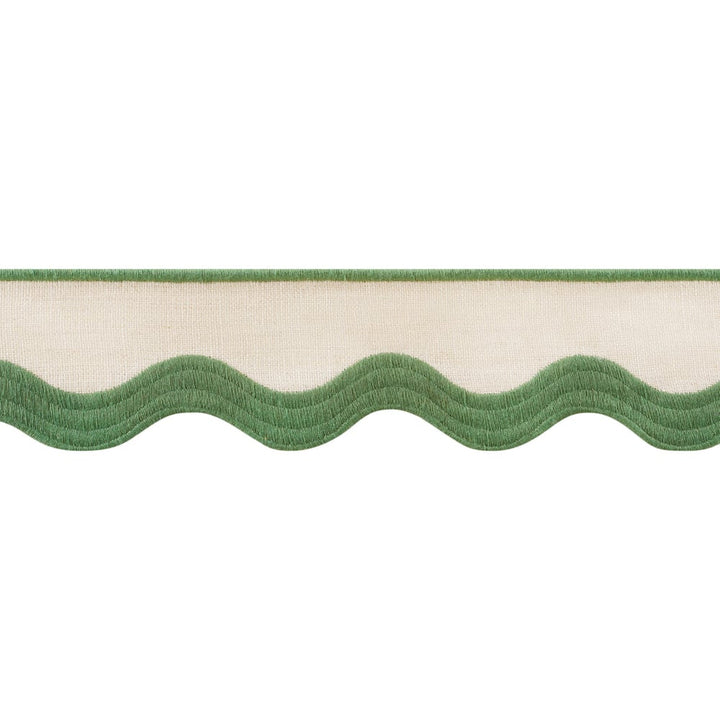 Wave Tape Kelly on Linen E12337 by Thibaut Trim Thibaut Trim Wave Tape Kelly on Linen E12337Trim 90% Linen, 10% Polyester U.S.A </p><p>Repeat: H: , V: 2.12 in  (5.38 cm) - Fabric Carolina -