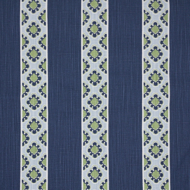 Entice 2 Grass by Aoc Fabric Aoc Fabric Entice 2 GrassFabric THE ART OF COLOR HERITAGE II 100%COT USA </p><p>Repeat: H: 5.375, V: 2.125 54 in - Fabric Carolina -