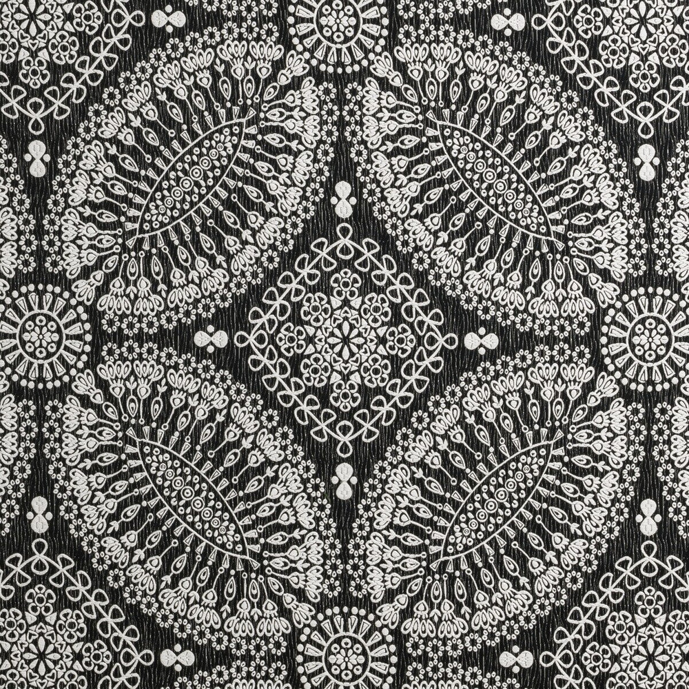 Bw1007 Black/White by Clarke And Clarke Fabric Clarke And Clarke Fabric Bw1007 Black/WhiteFabric CLARKE & CLARKE BLACK + WHITE COTTON - 72%;POLYESTER - 28% India </p><p>Repeat: H: 18.31, V: 19.17 55 - Fabric Carolina -