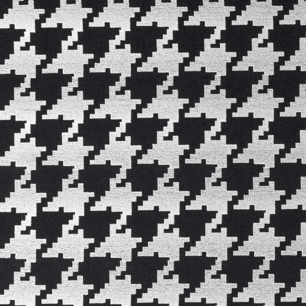 Bw1011 Black/White by Clarke And Clarke Designer Fabric CLARKE & CLARKE BLACK + WHITE COTTON - 25%;LINEN - 25%;POLYESTER - 25%;VISCOSE - 25% India - Horizontal: 3.25 and Vertical: 3.25 55 - Swanky Fabrics -
