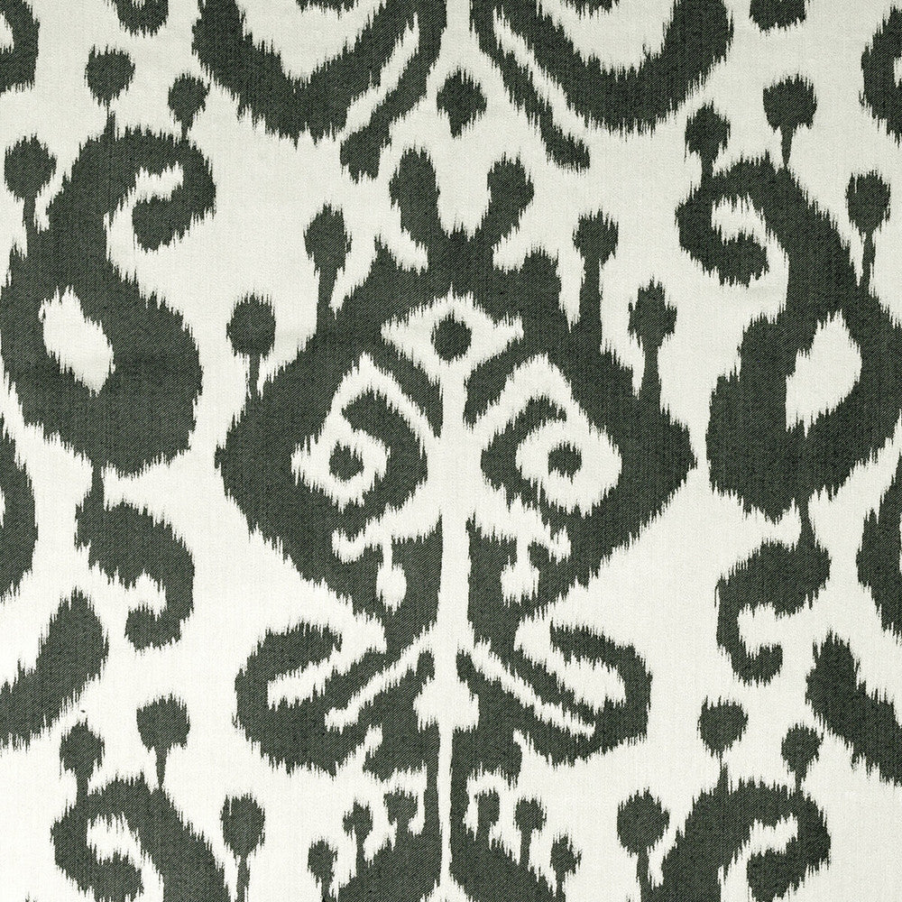 Bw1018 Black/White by Clarke And Clarke Fabric Clarke And Clarke Fabric Bw1018 Black/WhiteFabric CLARKE & CLARKE BLACK + WHITE VISCOSE - 92%;NYLON - 8% Morocco </p><p>Repeat: H: 27.5, V: 28.75 55 - Fabric Carolina -