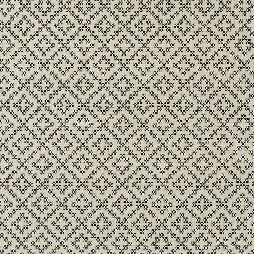 Bw1021 Black/White by Clarke And Clarke Fabric Clarke And Clarke Fabric Bw1021 Black/WhiteFabric CLARKE & CLARKE BLACK + WHITE COTTON - 62%;POLYESTER - 38% Turkey </p><p>Repeat: H: 4.65, V: 2.28 55 - Fabric Carolina -