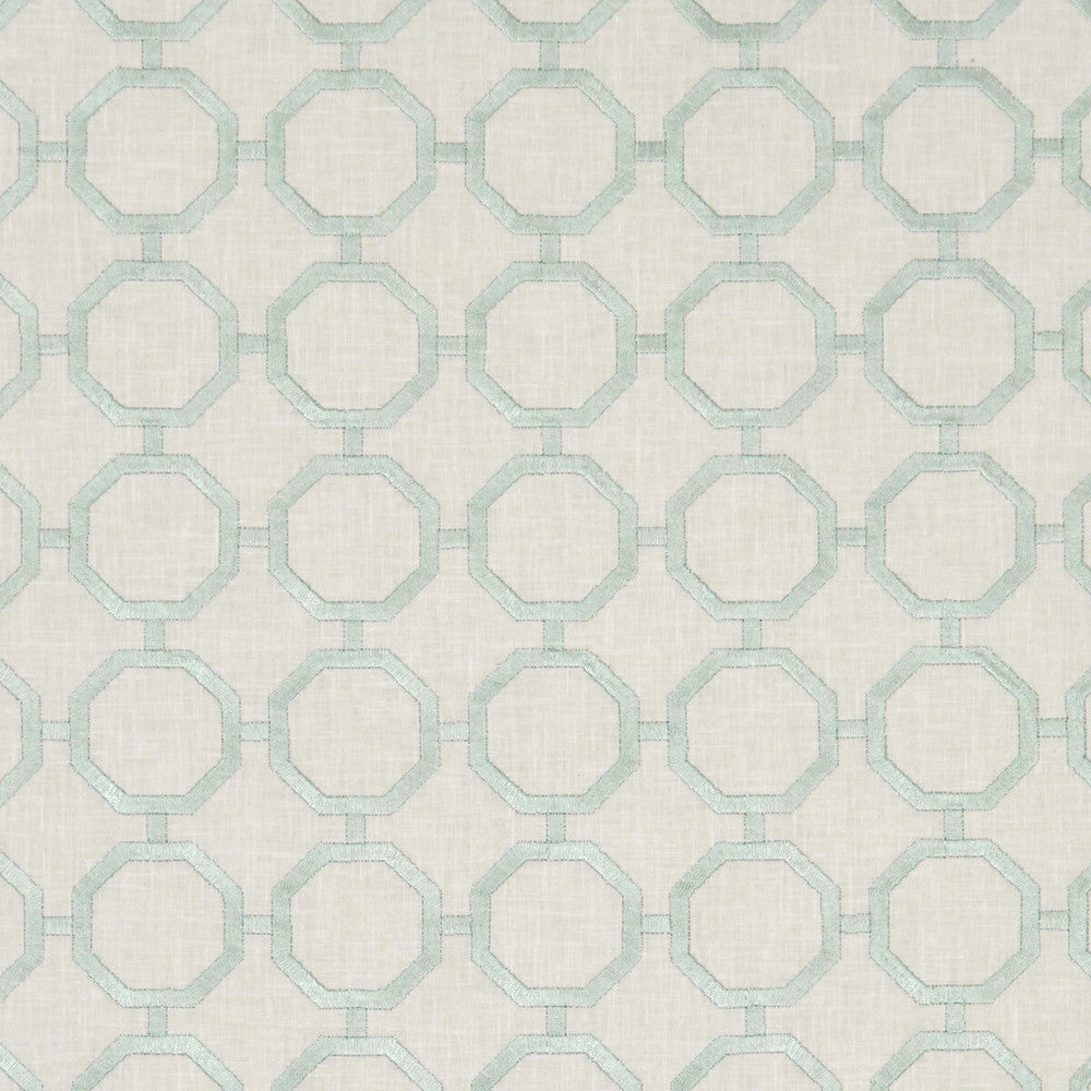Glamour Mineral by Clarke And Clarke Fabric Clarke And Clarke Fabric Glamour MineralFabric CLARKE & CLARKE LUSSO POLYESTER - 52%;COTTON - 48% India </p><p>Repeat: H: 2.56, V: 2.56 54 - Fabric Carolina -