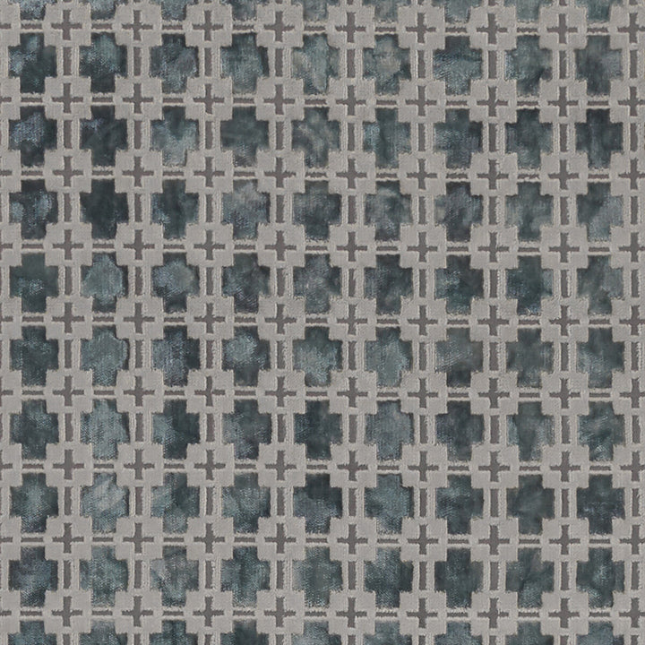 Maui Mineral by Clarke And Clarke Fabric Clarke And Clarke Fabric Maui MineralFabric CLARKE & CLARKE EXOTICA VISCOSE - 48%;LINEN - 21%;POLYESTER - 19%;COTTON - 12% India </p><p>Repeat: H: 1.5, V: 1.875 54 - Fabric Carolina -