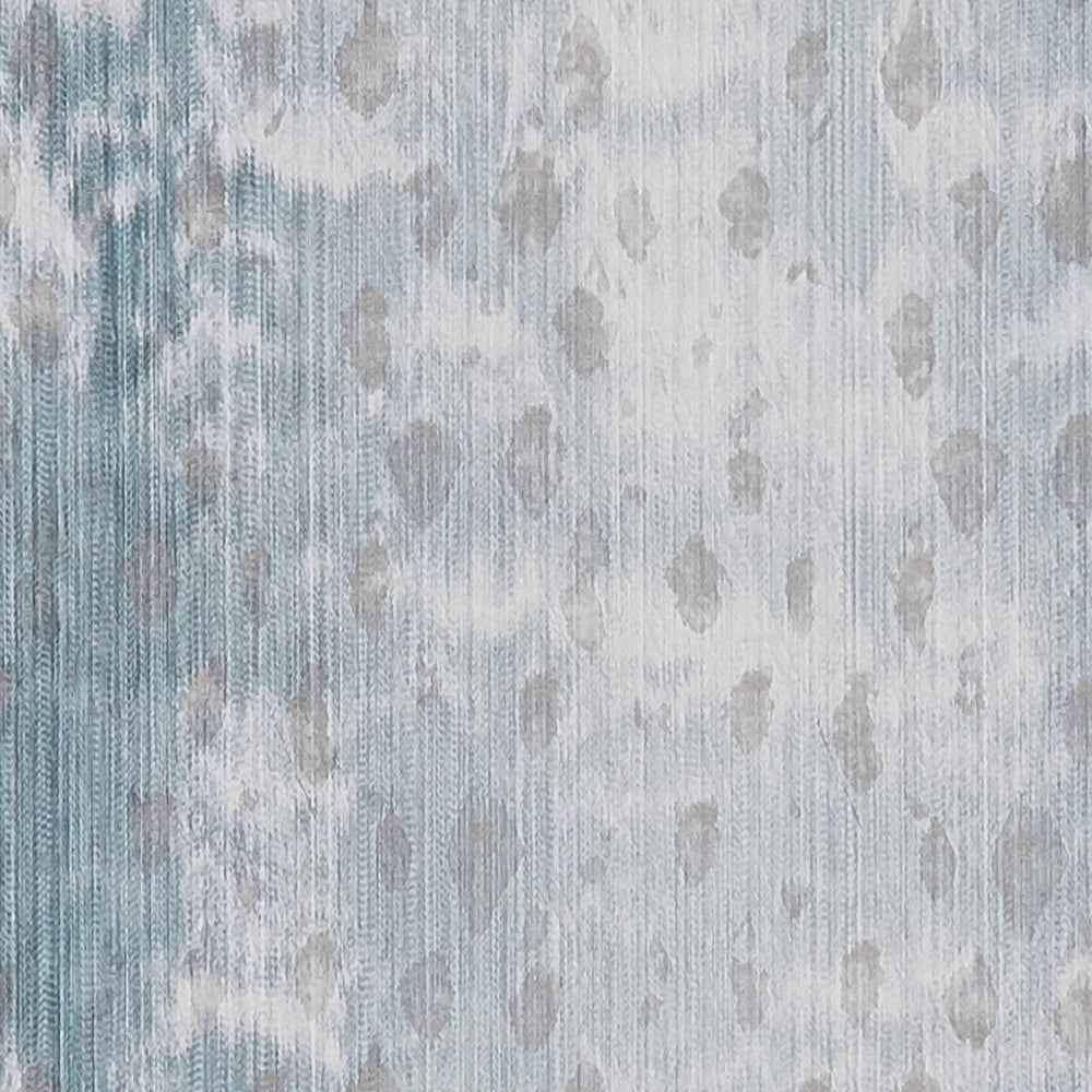 Sirocco Denim by Clarke And Clarke Fabric Clarke And Clarke Fabric Sirocco DenimFabric CLARKE & CLARKE DIFFUSION POLYESTER - 46%;COTTON - 27%;VISCOSE - 27% India </p><p>Repeat: H: 18.25, V: 16.125 54.75 - Fabric Carolina -