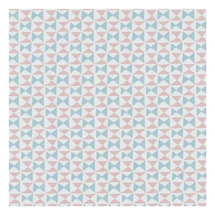 Orianna Blush/Mineral by Clarke And Clarke Fabric Clarke And Clarke Fabric Orianna Blush/MineralFabric CLARKE & CLARKE CO-ORDINATES COTTON - 100% Turkey </p><p>Repeat: H: 1.375, V: 1.625 54 - Fabric Carolina -