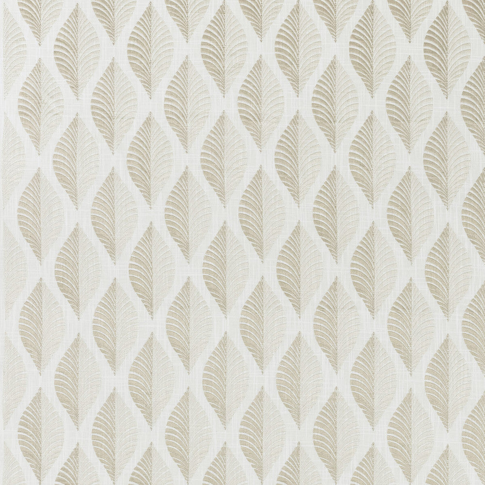 Aspen Ivory/Linen by Clarke And Clarke Fabric Clarke And Clarke Fabric Aspen Ivory/LinenFabric CLARKE & CLARKE ORIGINS POLYESTER - 55%;VISCOSE - 34%;COTTON - 11% India </p><p>Repeat: H: 6, V: 9.06 54 - Fabric Carolina -