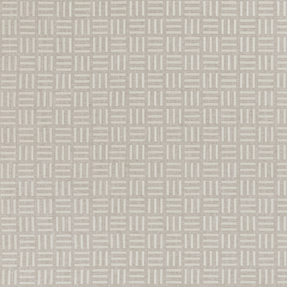 Parallel Linen by Clarke And Clarke Fabric Clarke And Clarke Fabric Parallel LinenFabric CLARKE & CLARKE ORIGINS POLYESTER - 45%;COTTON - 29%;VISCOSE - 22%;LINEN - 4% India </p><p>Repeat: H: 3.5, V: 4.61 54 - Fabric Carolina -