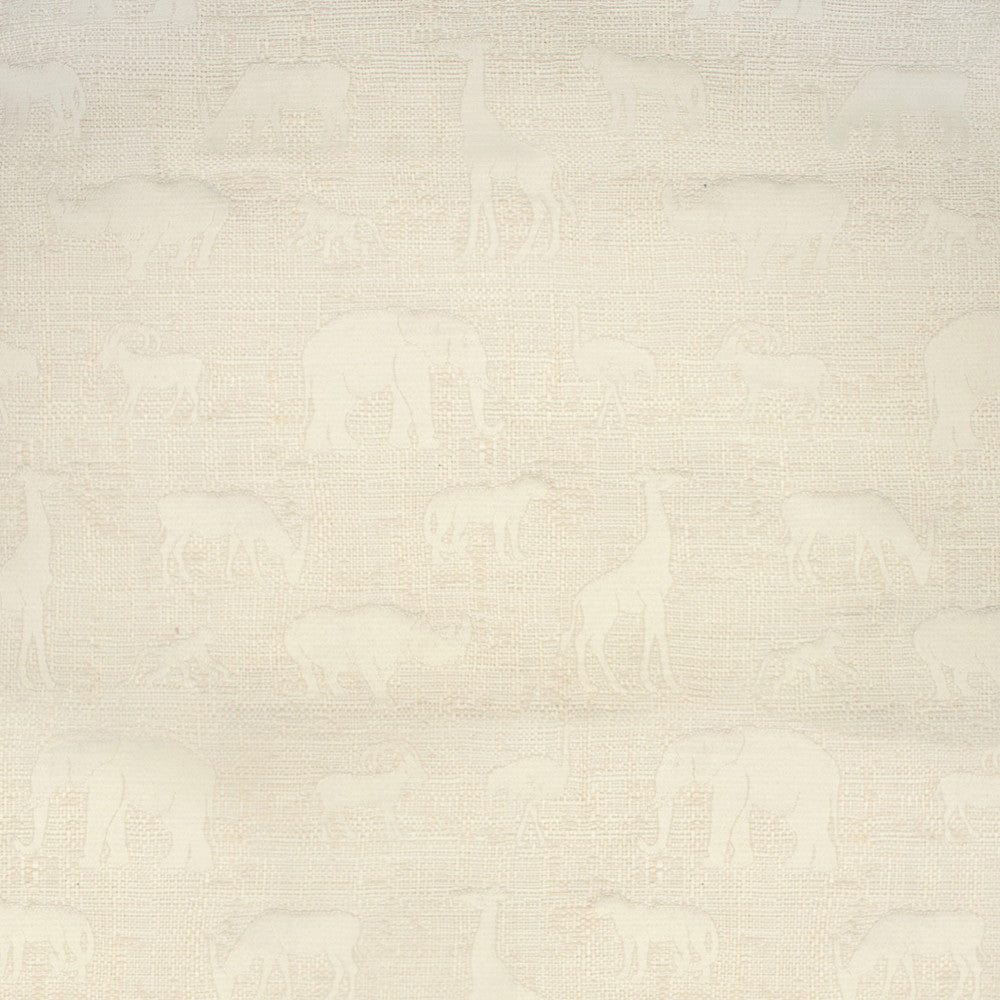 F1622 Pearl by Greenhouse Designer Fabric E61: Essentials by Color 60% Cotton, 40% Polyester China 50,000 double rubs </p><p>Repeat: 9.31" H, 13.5" V 56" - Swanky Fabrics -