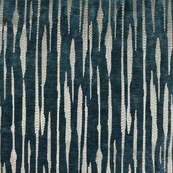 F2711 Teal by Greenhouse Designer Fabric 100% Polyester W/ 100% Rayon Embroidery China 9,000 double rubs </p><p>Repeat: 6.75" H, 11.2" V 56" - Swanky Fabrics -