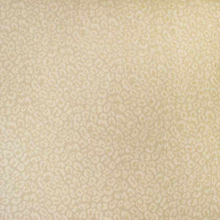 F3012 Snow by Greenhouse Designer Fabric E81: Value Upholstery Neutral 52% Rayon, 26% Polyester, 22% Cotton China 15,000 double rubs </p><p>Repeat: 3.5" H, 6.5" V 56" - Swanky Fabrics -