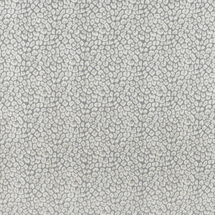 F3039 Oyster by Greenhouse Designer Fabric E81: Value Upholstery Neutral 52% Rayon, 26% Polyester, 22% Cotton China 15,000 double rubs </p><p>Repeat: 3.5" H, 6.5" V 56" - Swanky Fabrics -