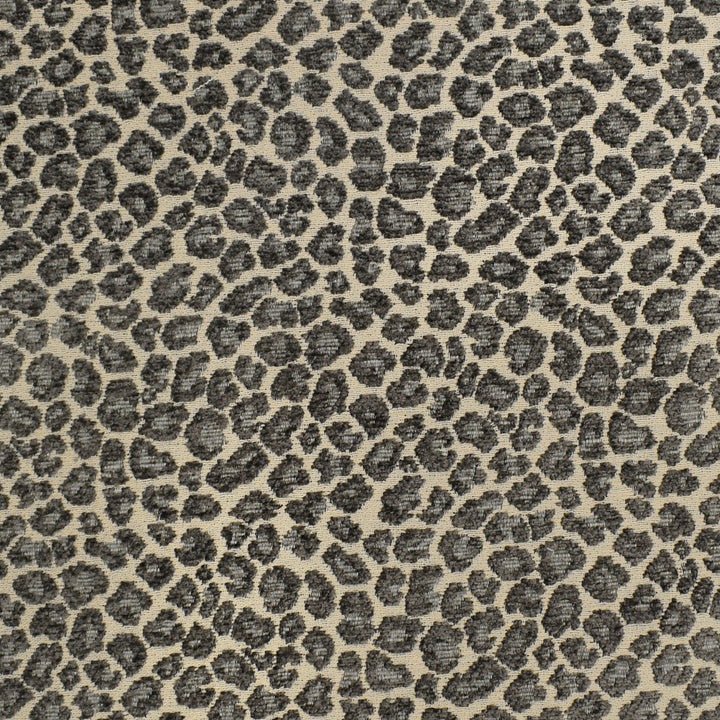 F3051 Slate by Greenhouse Designer Fabric E81: Value Upholstery Neutral 52% Rayon, 26% Polyester, 22% Cotton China 15,000 double rubs </p><p>Repeat: 3.5" H, 6.5" V 56" - Swanky Fabrics -