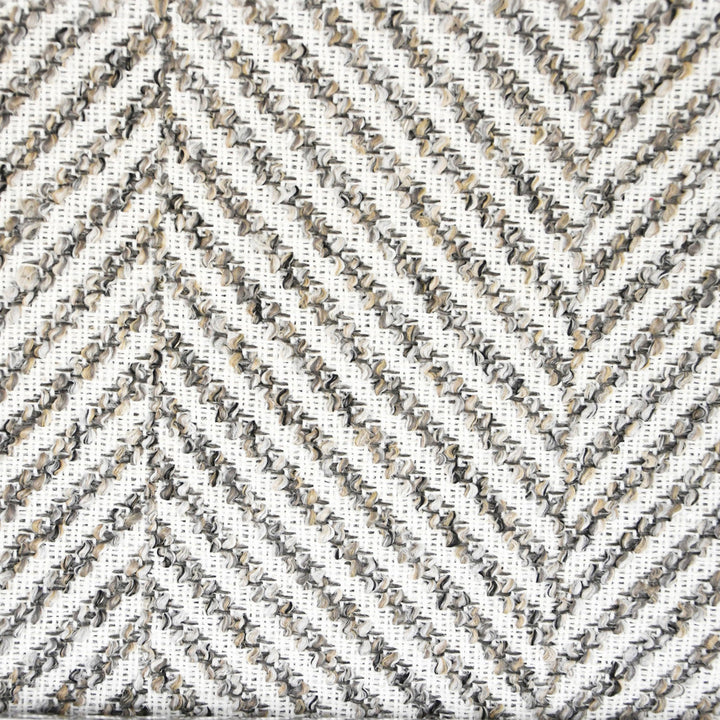 F3500 Aluminum by Greenhouse Designer Fabric 98.14% Olefin, 1.86% Polyester USA 51,000 </p><p>Repeat: .563" H, 6.875" V 55" - Swanky Fabrics -