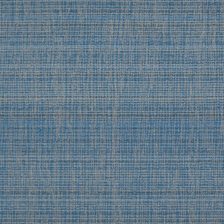 F4161 Chambray by Greenhouse Designer Fabric F06: Outdoor 63% Polypropylene, 37% Polyester 2,000 Light Hours Mexico 38,000 double rubs Water Repellent </p><p>Repeat: 4.25" H, 10" V 54" - Swanky Fabrics -