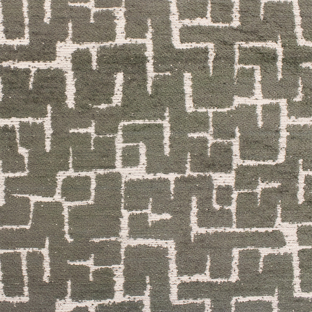 F4724 Pewter by Greenhouse Designer Fabric 100% Polyester China 12,000 </p><p>Repeat: 14.5" H, 12.5" V 54" - Swanky Fabrics -