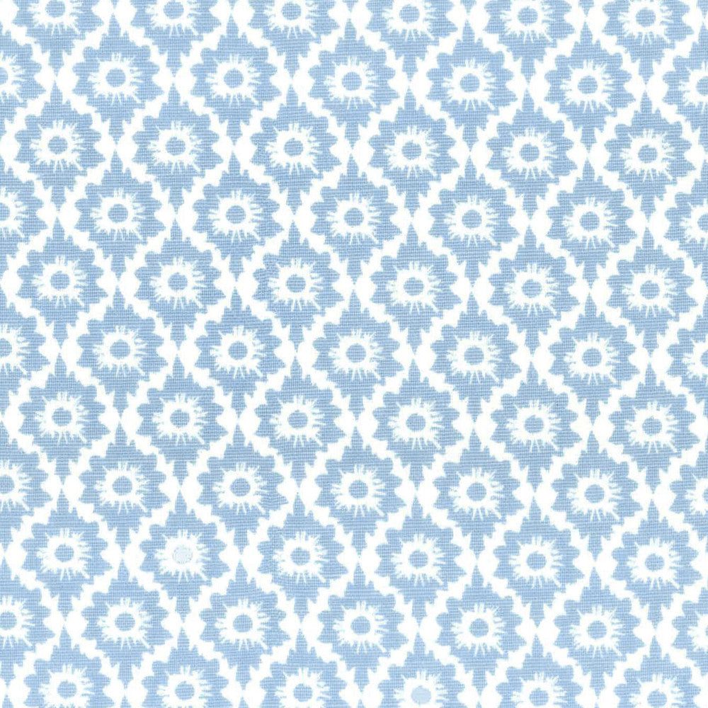Flurry 6 Breeze by Aoc Fabric Aoc Fabric Flurry 6 BreezeFabric LA BELLA VITA 50%COT 50%LIN USA </p><p>Repeat: H: 1.500, V: 2.000 54 in - Fabric Carolina -