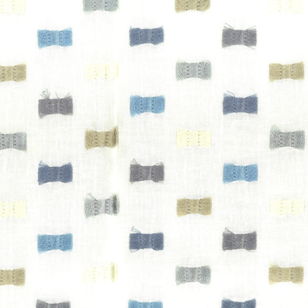 Flutter 3 Blue by Stout Fabric Stout Fabric Flutter 3 BlueFabric RAINBOW LIBRARY HORIZON/LAKE 100%COT %BEMB INDIA </p><p>Repeat: H: 8.500, V: 6.375 50.25 in - Fabric Carolina -
