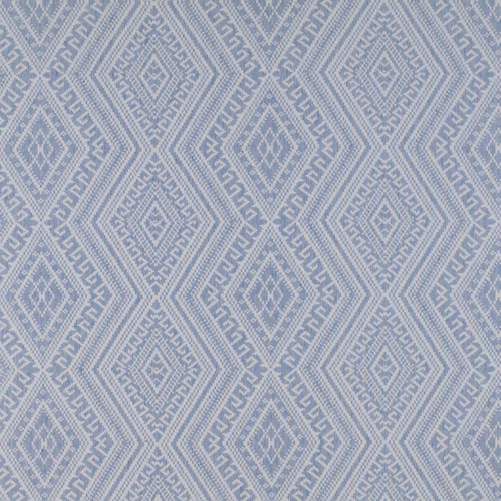 Estromboli Azul Claro by Gaston Y Daniela Fabric Gaston Y Daniela Fabric Estromboli Azul ClaroFabric TIERRAS LINEN - 100% Turkey </p><p>Repeat: H: 23.22, V: 14.96 118 - Fabric Carolina -