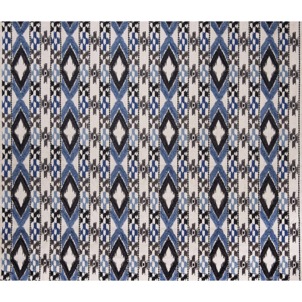 Queen Azul/Black by Gaston Y Daniela Fabric Gaston Y Daniela Fabric Queen Azul/Black Fabric GASTON AFRICALIA COTTON - 46%;VISCOSE - 38%;LINEN - 16% India </p><p>Repeat: H: 8.94, V: 12.2 53.5 - Fabric Carolina -