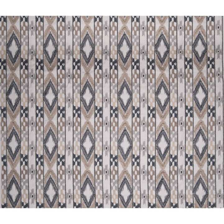 Queen Beige/Gris by Gaston Y Daniela Fabric Gaston Y Daniela Fabric Queen Beige/Gris Fabric GASTON AFRICALIA COTTON - 46%;VISCOSE - 38%;LINEN - 16% India </p><p>Repeat: H: 8.94, V: 12.2 53.5 - Fabric Carolina -