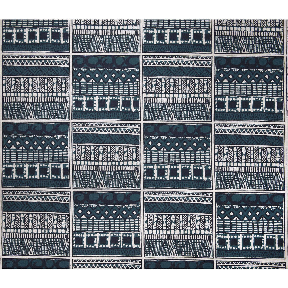 Suajili Azul Petrole by Gaston Y Daniela Fabric Gaston Y Daniela Fabric Suajili Azul PetroleFabric GASTON AFRICALIA VISCOSE - 60%;LINEN - 30%;COTTON - 10% Spain </p><p>Repeat: H: 26.5, V: 25.59 55 - Fabric Carolina -