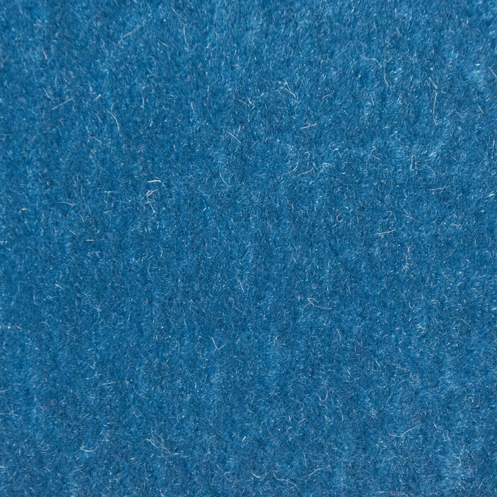 Gstaad Oceano by Gaston Y Daniela Fabric Gaston Y Daniela Fabric Gstaad OceanoFabric GASTON LUIS BUSTAMANTE MOHAIR - 100% Italy </p><p>Repeat: H: , V: 55 - Fabric Carolina -