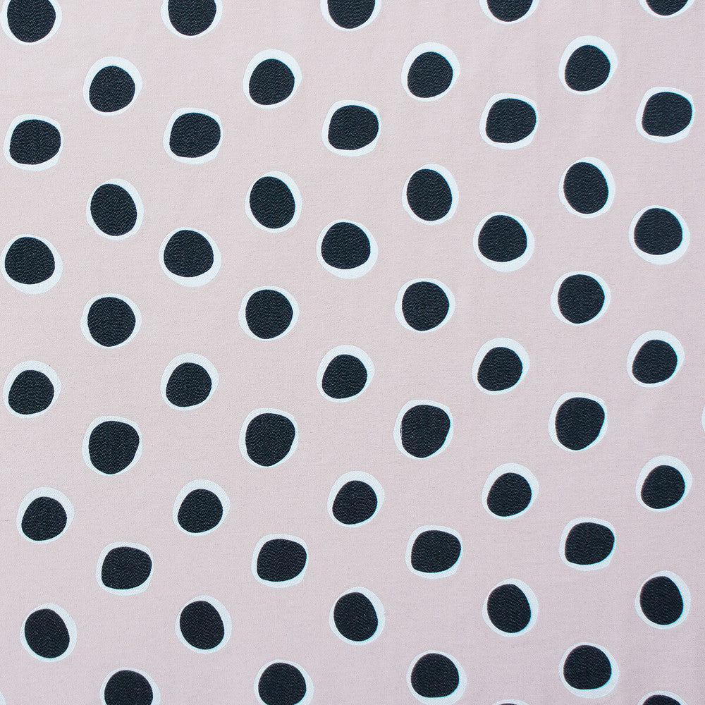 Solis Fondo Rosa by Gaston Y Daniela Fabric Gaston Y Daniela Fabric Solis Fondo RosaFabric GASTON NUEVO MUNDO VISCOSE - 70%;COTTON - 30% India </p><p>Repeat: H: 27, V: 11.75 55 - Fabric Carolina -