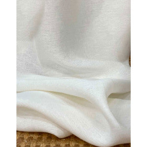 Parbat Blanco GDT5731.001.0 by Gaston Y Daniela Fabric