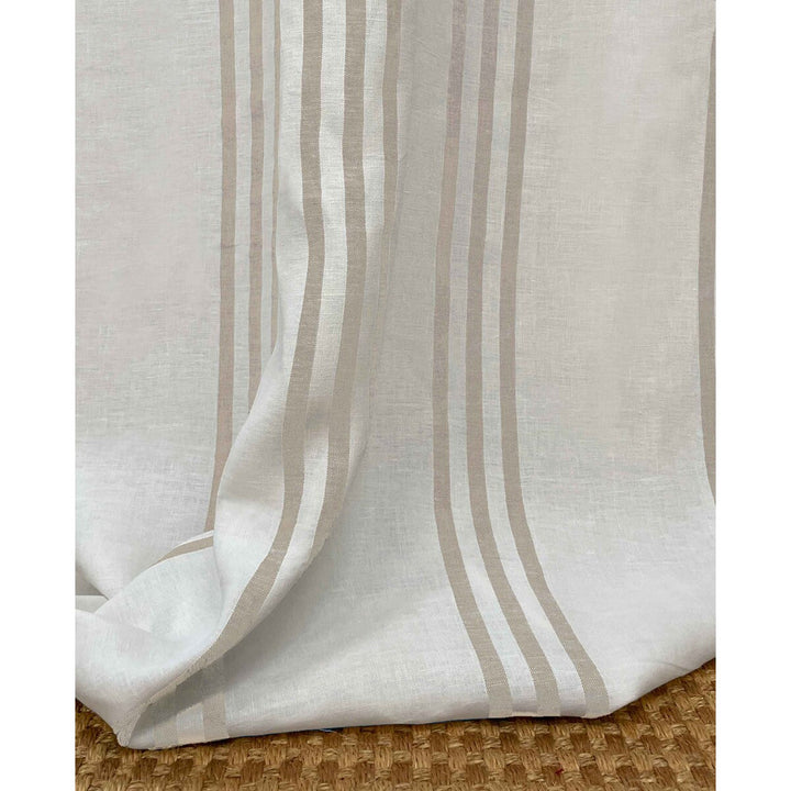 Gaston Y Daniela Drapery GDT5733.002.0 Drapery LINEN - 100% Spain </p><p>Repeat: H: , V: 27.5 21 - My Fabric Connection -