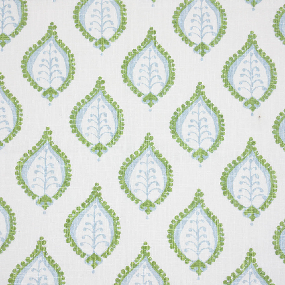 Gentle 5 Breeze by Aoc Designer Fabric THE ART OF COLOR HERITAGE II 100%COT USA Horizontal: 6.625 and Vertical: 7.000 54 in - Swanky Fabrics -