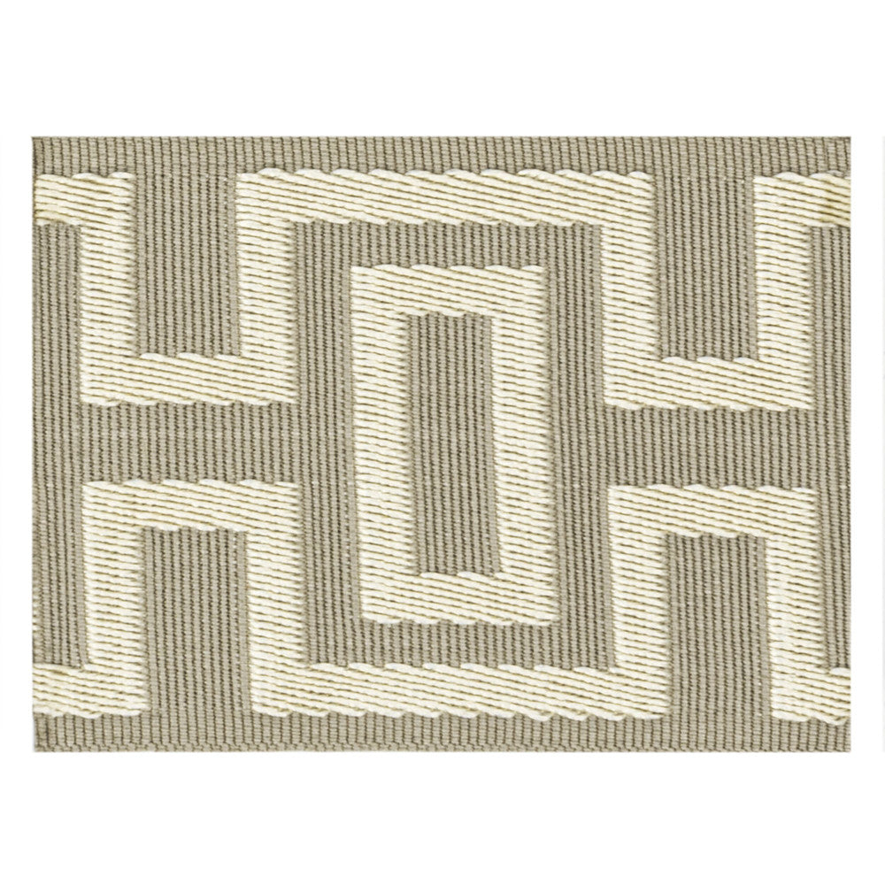 Haviland 1 Sandstone by Stout Trim Stout Trim Haviland 1 SandstoneTrim VISIONS OF COLOR TRIM TURKEY </p><p>Repeat: H: 2.375, V: 0.000 3 in - Fabric Carolina -