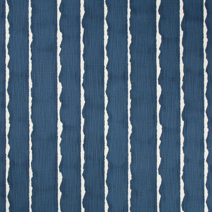 Kravet Basics Hotaru-50 by Kravet Basics Fabric Kravet Basics Fabric Kravet Basics Hotaru-50Fabric COTTON - 85%;LINEN - 15% Pakistan </p><p>Repeat: H: 13.5, V: 54 - Fabric Carolina -