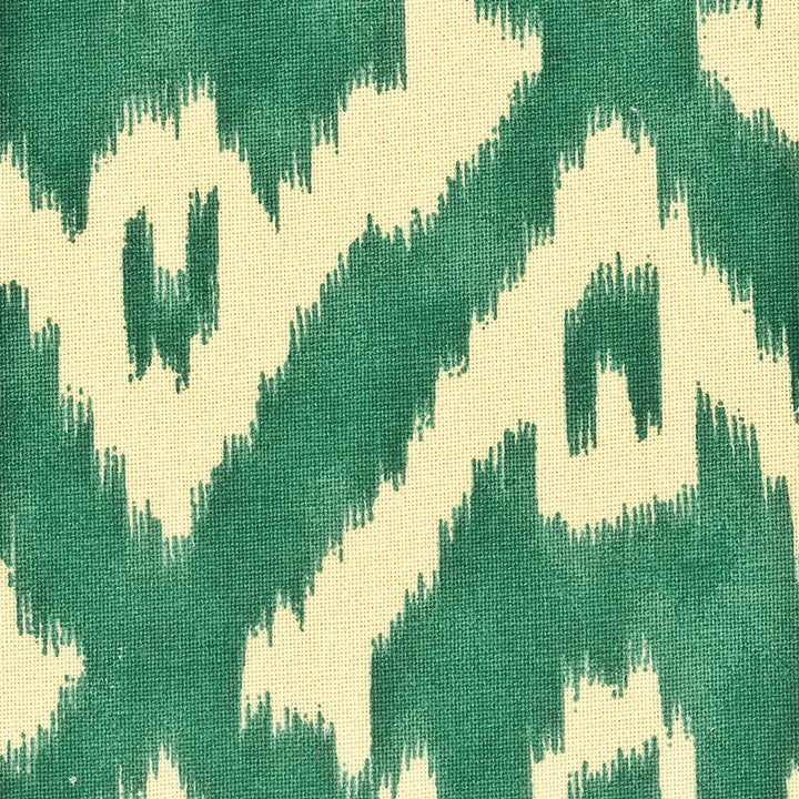 Hubbub 2 Lagoon by Stout Designer Fabric COMPLIMENTS 100%COT INDIA FLAME RETARDANT-U.F.A.C. CLASS 1 CATB 117-2013 WYZENBEEK 9 000 DOUBLE RUB WEAR TEST (MEDIUM DUTY) </p><p>Repeat: 8.375 54 in - Swanky Fabrics -