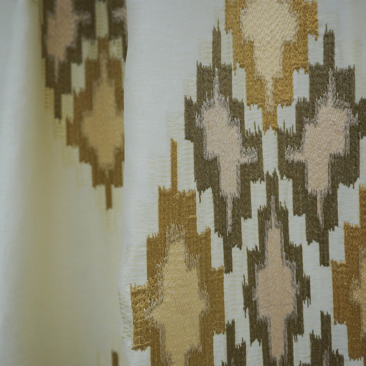 Inca 15Sj101 by JF Designer Fabric JF Studio 52% Viscose, 15% Linen, 14% Polyester, 10% Cotton, 9% Silk India Horizontal: 25.6 and Vertical: 31.4 54 - Swanky Fabrics -