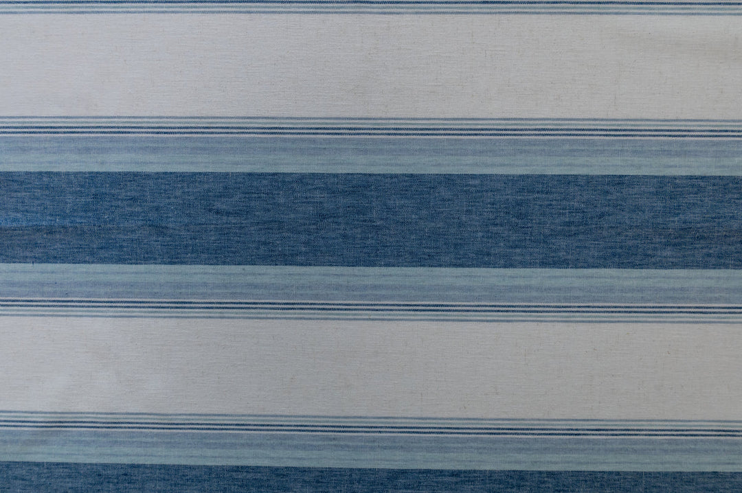 Brindisi Lake by Roth & Tompkins Fabric - 40% Polyester, 35% Cotton, 25% Linen - India - 100,000 - H: 9" - 54" - Fabric Carolina -
