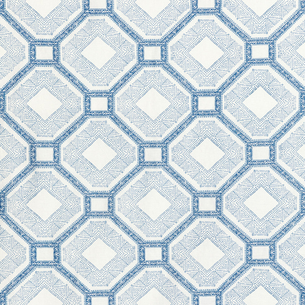 Kalkudah Indigo by Kravet Basics Fabric Kravet Basics Fabric Kalkudah IndigoFabric CEYLON COTTON - 63%;LINEN - 27%;SPUN POLYESTER - 10% India </p><p>Repeat: H: 12.5, V: 11.375 50 - Fabric Carolina -