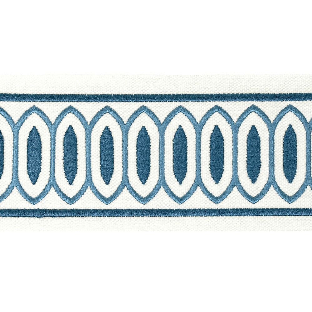 Kragon Tape 2 Ocean by Stout Trim Stout Trim Kragon Tape 2 OceanTrim STITCHED UP TRIM 100%COT %BEMB INDIA </p><p>Repeat: H: 4.000, V: 1.000 4 in - Fabric Carolina -