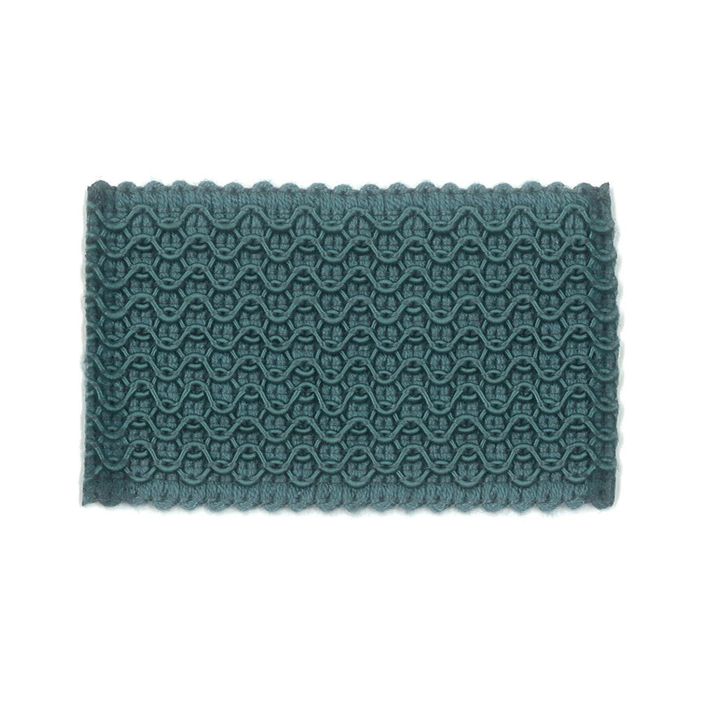 Laminia 4 Colonial by Stout Trim Stout Trim Laminia 4 ColonialTrim NEW WORLD TRIM VOLUME II CHINA </p><p>Repeat: H: 0.000, V: 0.000 2.13 in - Fabric Carolina -
