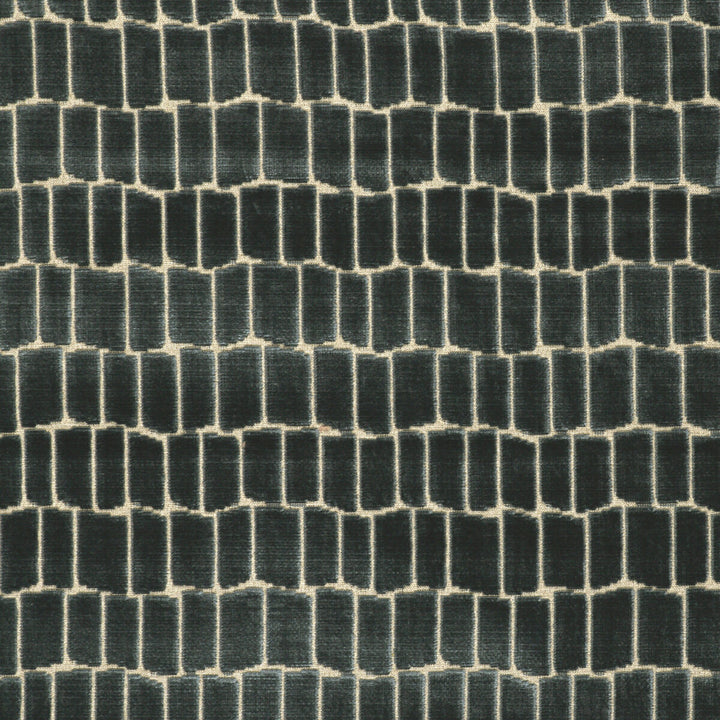 Maximo Azul by Gaston Y Daniela Fabric Gaston Y Daniela Fabric Maximo AzulFabric LORENZO CASTILLO V VISCOSE - 75%;POLYESTER - 25% Belgium </p><p>Repeat: H: 6.89, V: 4.84 54.33 - Fabric Carolina -