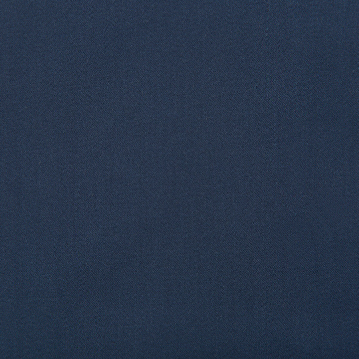 Manzanares Navy by Gaston Y Daniela Fabric Gaston Y Daniela Fabric Manzanares NavyFabric LORENZO CASTILLO IV COTTON - 100% India </p><p>Repeat: H: , V: 55 - Fabric Carolina -