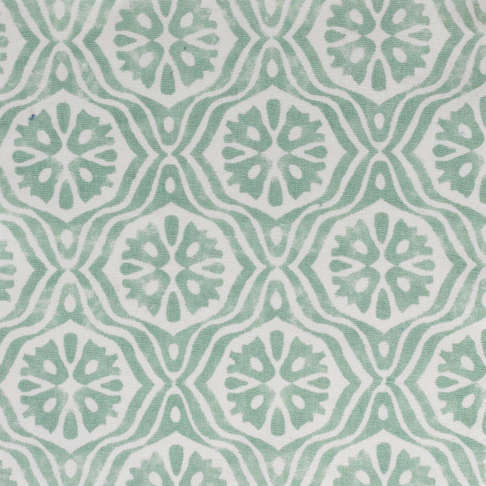 Litchfield 4 Spa by Stout Designer Fabric RAINBOW LIBRARY GLACIER/LAGOON 100%COT INDIA PERFORMANCE RATED FABRIC FLAME RETARDANT-U.F.A.C. CLASS 1 CATB 117-2013 WYZENBEEK 51 000 DOUBLE RUB WEAR TEST (HEAVY DUTY) Horizontal: 3.625 and Vertical: 3.750 56 in - Swanky Fabrics -